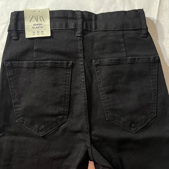 ZARA Super Elastic Hight Rise Shaper Ankle Length Jeans - Picture 4 of 9